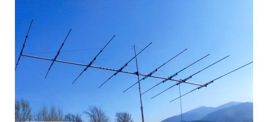 Antenna 8 elements short boom